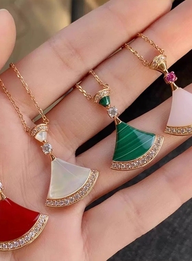 18K玫瑰金小裙子|128人收藏