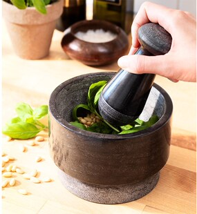 Domestic garlic cylinder pestle and mortar marble grinder