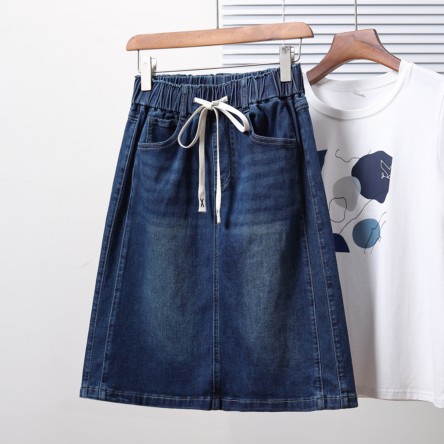 大码松紧腰天丝A字牛仔半身裙女