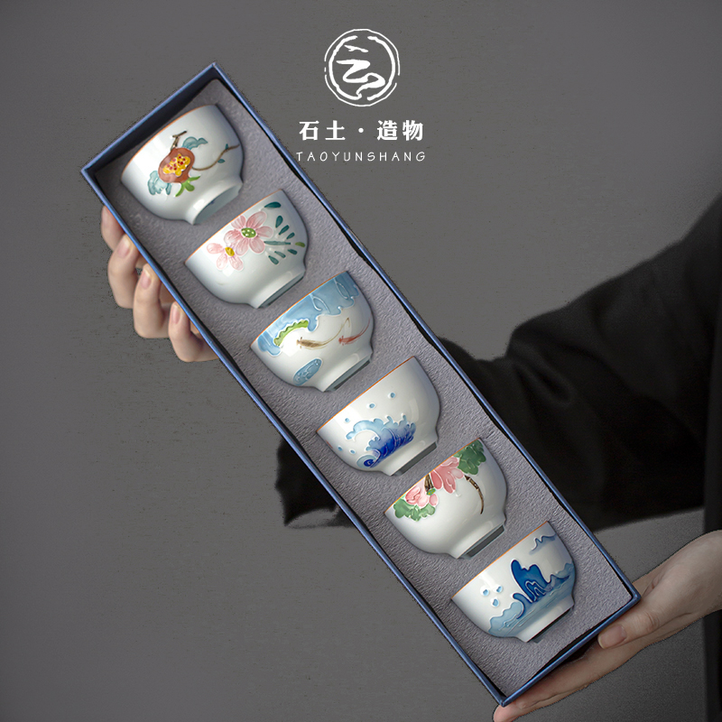 纯手绘釉下彩堆雕工艺