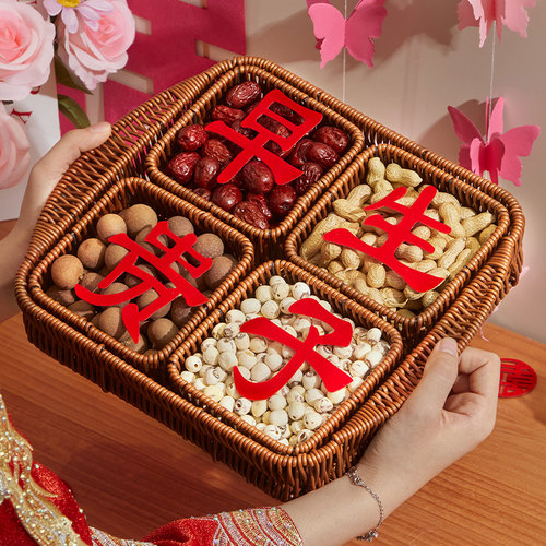 结婚早生贵子干果组合压床