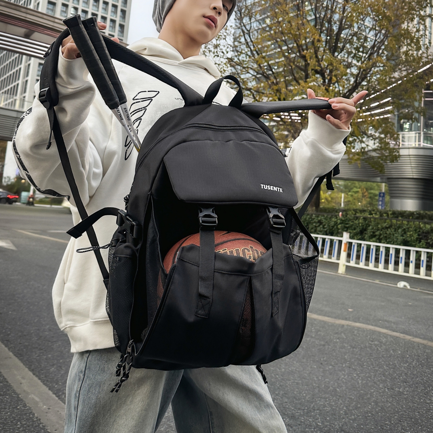 曼普森运动户外登山背包篮球包男