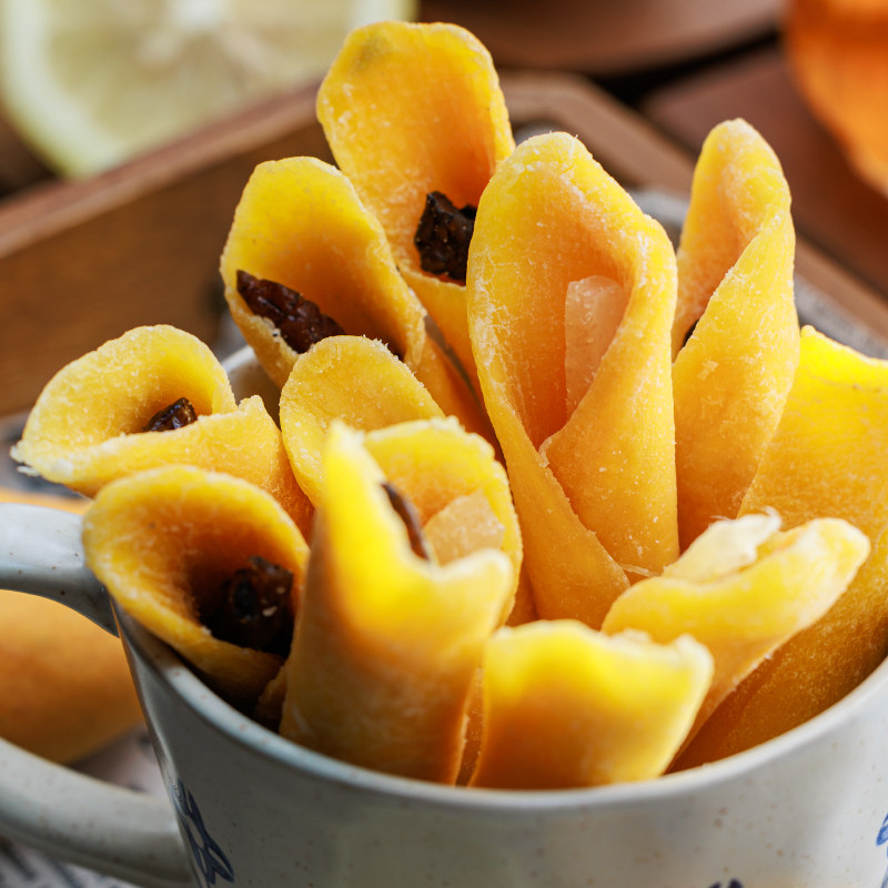 太好吃了！寻脆记芒果夹乌梅卷芒果干卷柠檬休闲零食酸甜蜜饯果脯