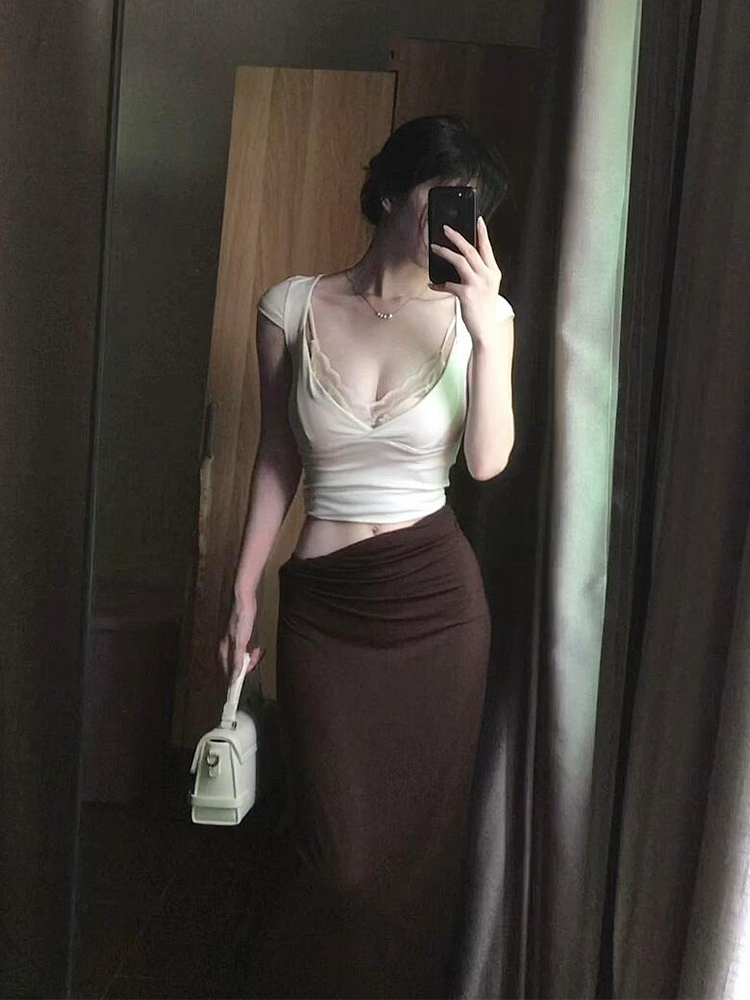 微胖mm性感纯欲V领低胸短袖上衣