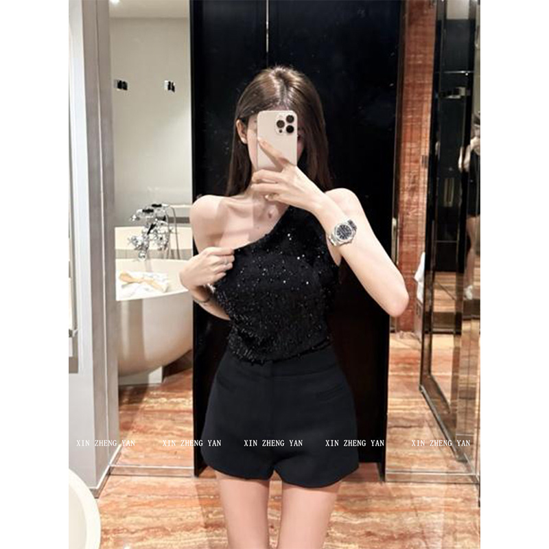 微胖纯欲气质重工亮片露肩上衣