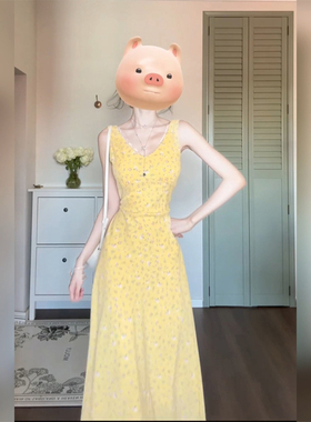 XZY 微胖多巴胺黄色V领碎花吊带连衣裙女25年夏季度假风收腰长裙