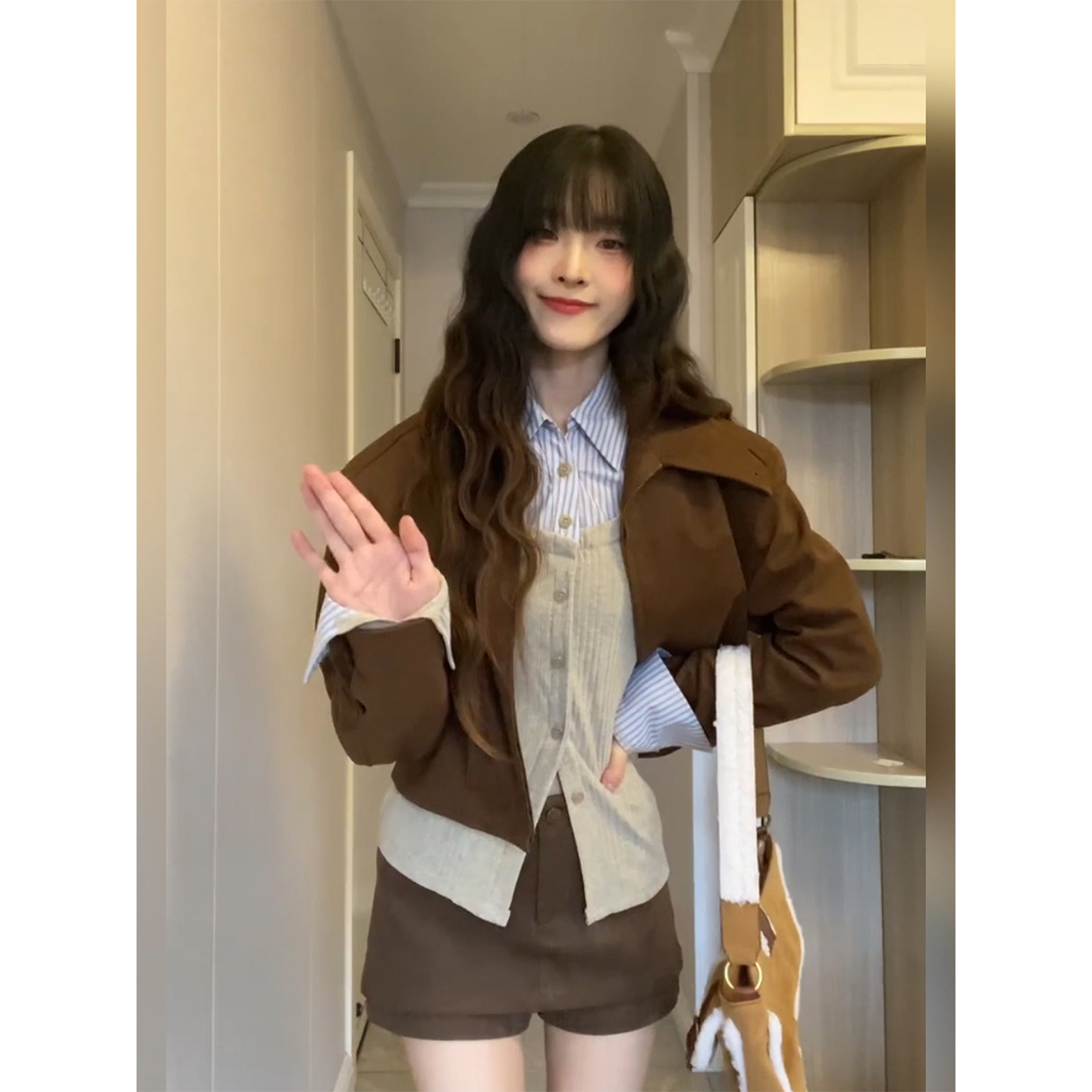 微胖美拉德咖色短款正肩外套