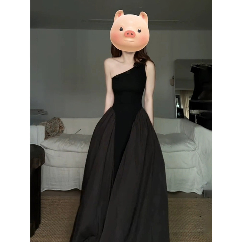 XZY 微胖法式赫本风斜肩花朵连衣裙女25年夏季复古气质收腰长裙子