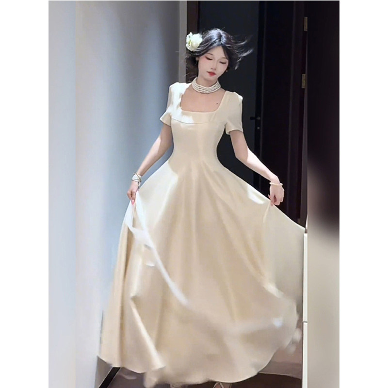 XZY 微胖法式轻奢方领缎面连衣裙女25年夏季高级感领证订婚礼服裙