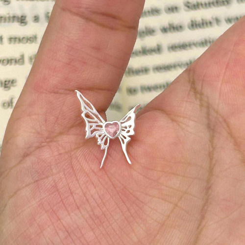 纯银耳钉小众镂空粉钻爱心耳饰