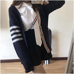 2025新款 女款领带衬衫 修身版型 白色府绸材质 定制红白蓝织带