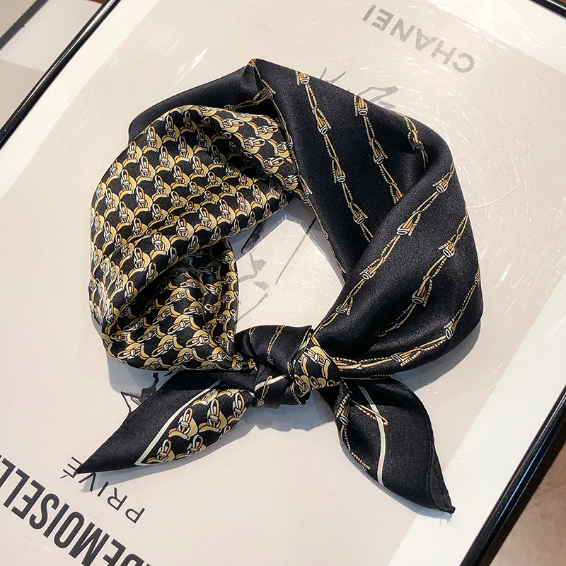 黑色真丝丝巾高级感小方巾100%桑蚕丝秋冬洋气时尚百搭商务小领巾