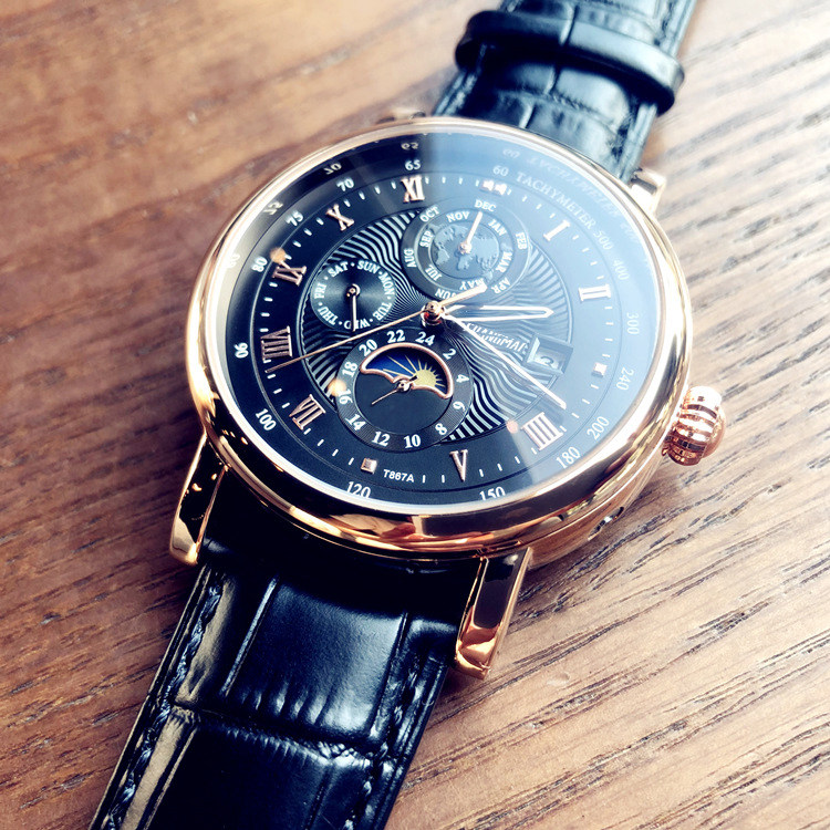 2021瑞士男士全自动镂空机械表学生真皮时尚圆形休闲欧美风手表男