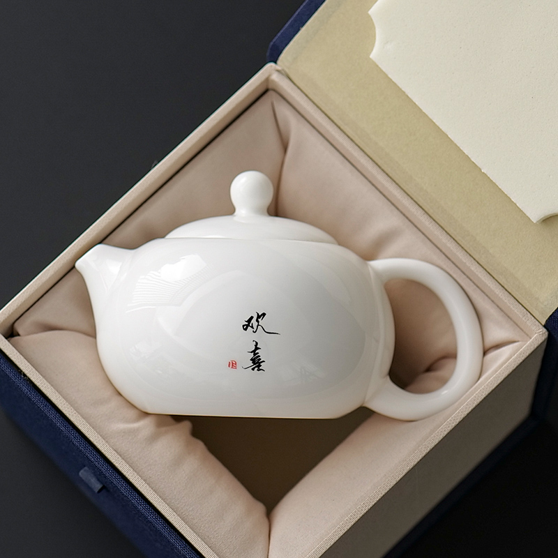 羊脂玉西施壶中式小茶壶