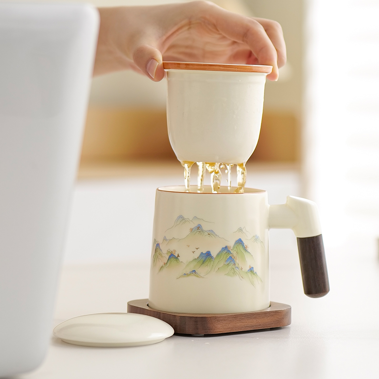 陶瓷茶水分离泡茶杯礼品