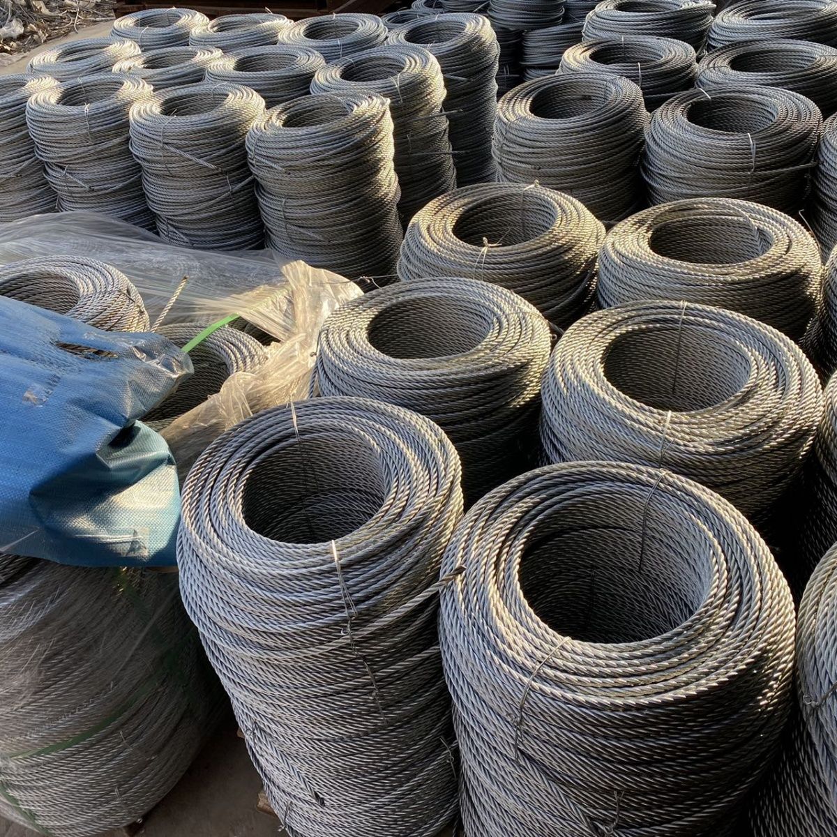 电动吊篮配件大全。8.3钢丝绳电动吊篮ZLP630提升机专用钢丝绳