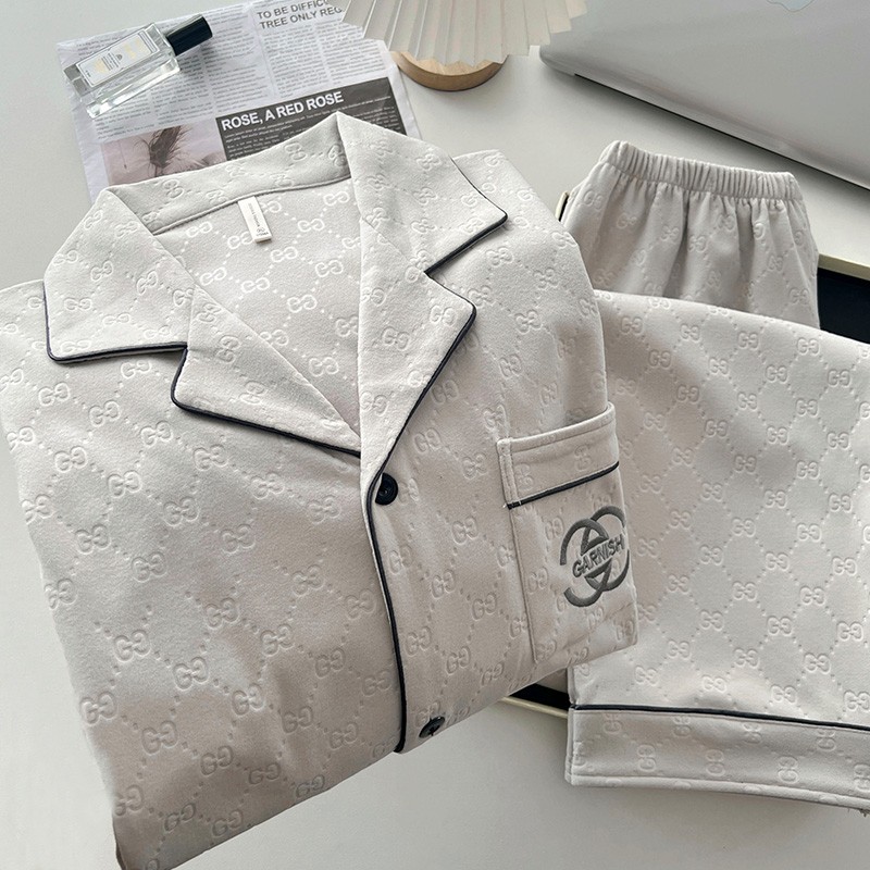 德绒睡衣男款秋冬季2025新款薄绒加厚春秋高档保暖家居服套装