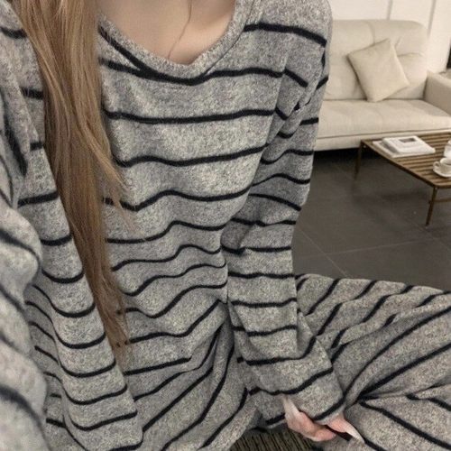 圆领黑灰条纹德绒加绒加厚睡衣秋冬季女爆款2025新款长袖裤家居服