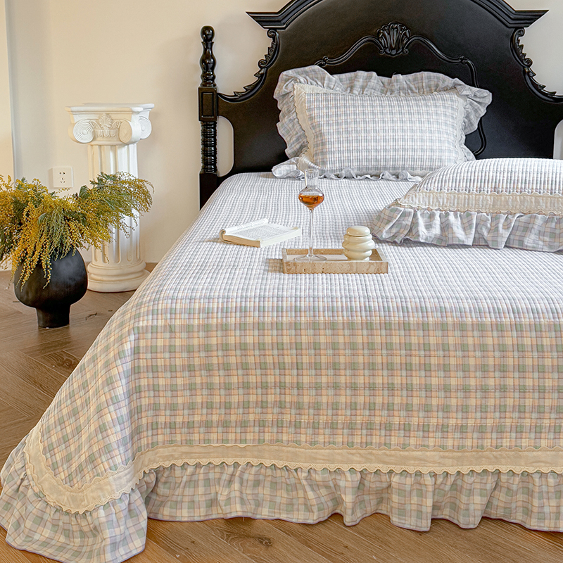 2025新款纱布格子花边夹棉床盖炕盖加厚床单三件套薄款夏被春秋被