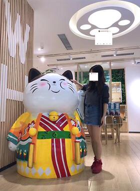 店铺大门口商场美陈大型吉祥物公仔玩偶招财猫卡通玻璃钢雕塑定制