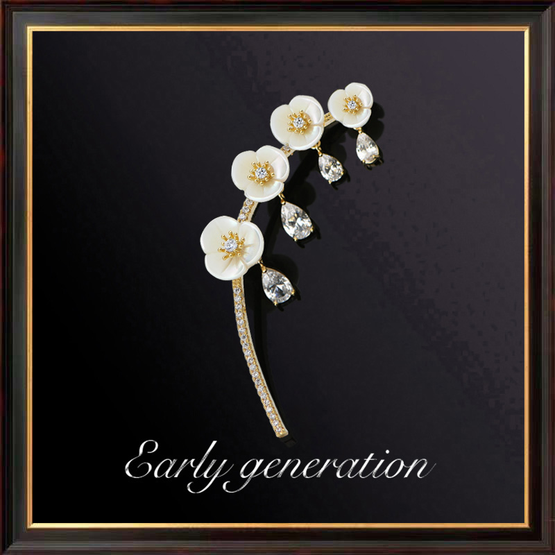 天然母贝铃兰花胸针女西装别针