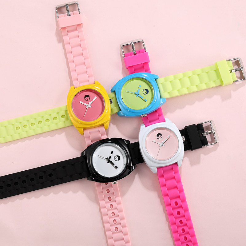 FUNTIME 2023新款可爱女生混搭潮流果冻粉红手表女款百搭学生防水