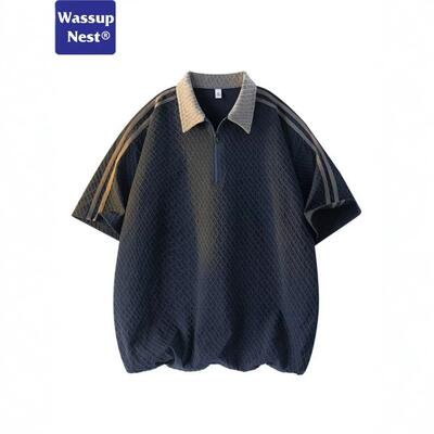 Men’s fashion casual short sleeves with a half-zip design;