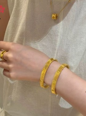 2026新款绸缎感四叶窗花手镯女款复古中式古法手环手饰