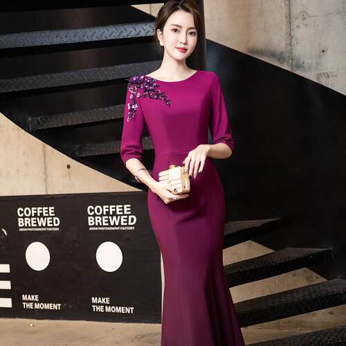渐变色缎面鱼尾晚礼服婆婆妈妈