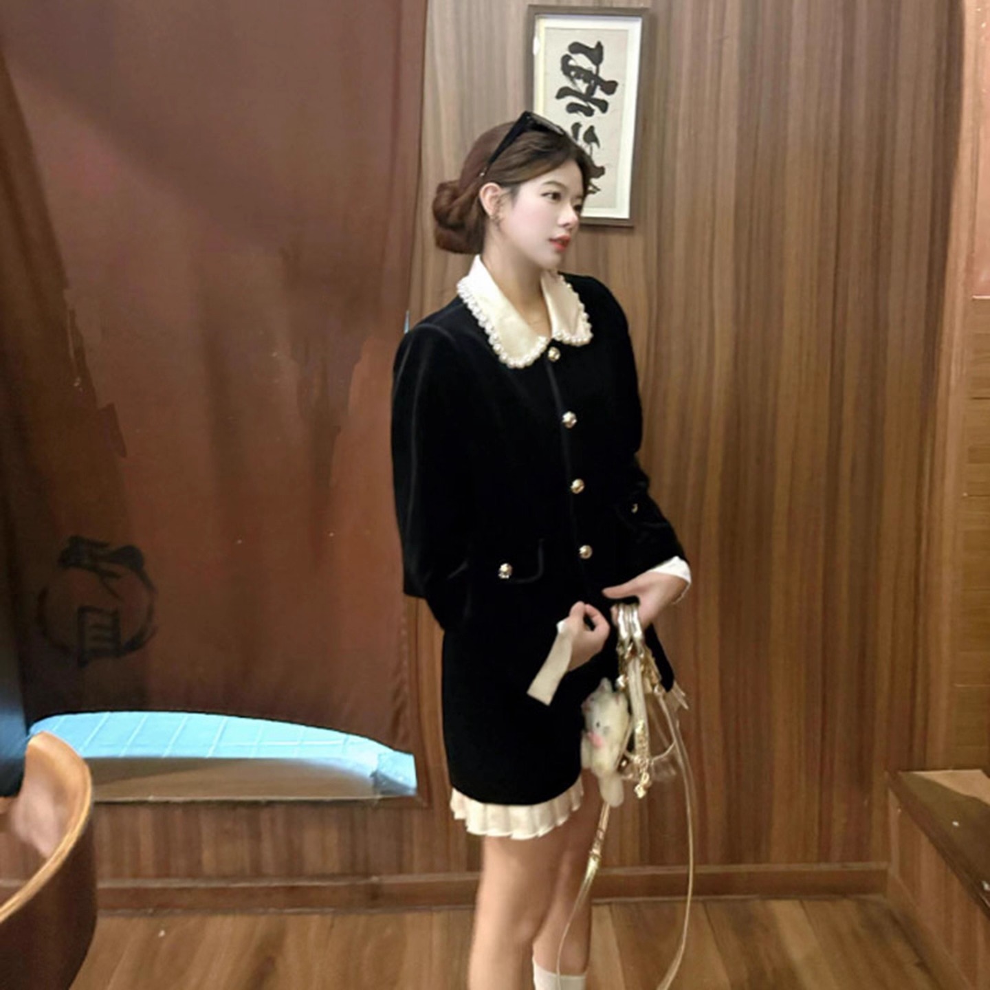 韩系高级miu系富家千金穿搭长袖花边连衣裙秋季娃娃领绝美短裙女