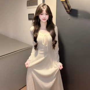 白色内搭打底长款针织连衣裙女绝美系带条纹提花冬天配大衣的裙子