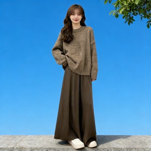 小个子松弛感穿搭针织毛衣连衣裙女2026春季新款巨好看套装长裙子