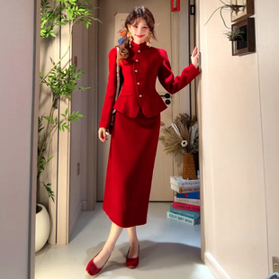新年战袍收腰长袖正肩西装毛呢连衣裙子秋冬季厚款红色敬酒服女装