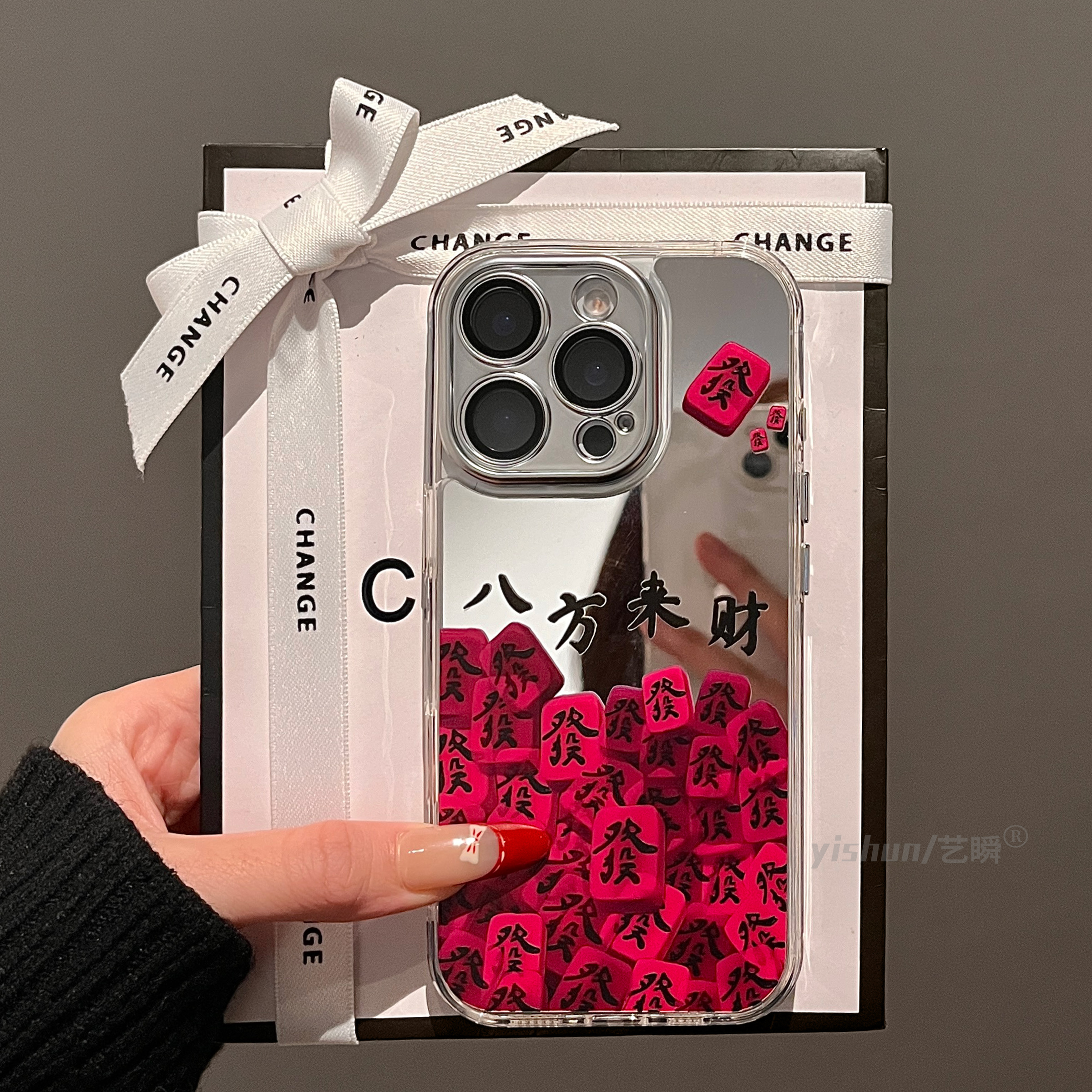 分享两位好友即可获得满减10元优惠券~