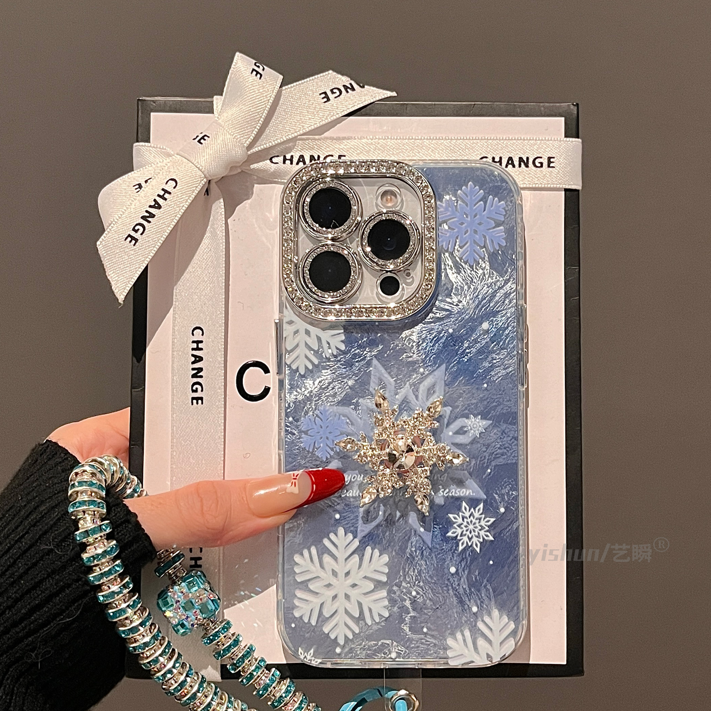 分享两位好友即可获得满减10元优惠券~