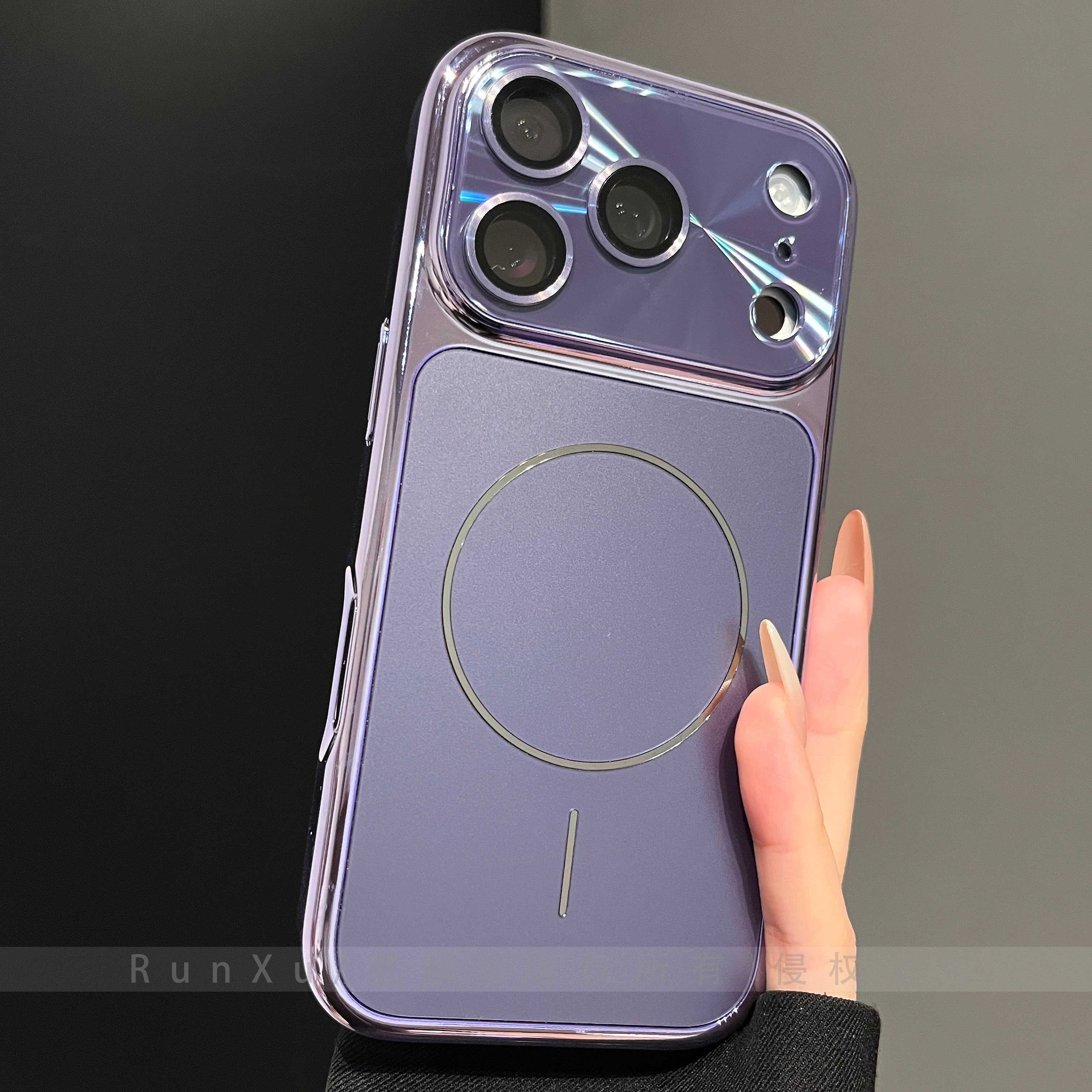 优雅暗夜紫镭射CD纹大视窗全包镜头膜适用苹果17ProMax手机