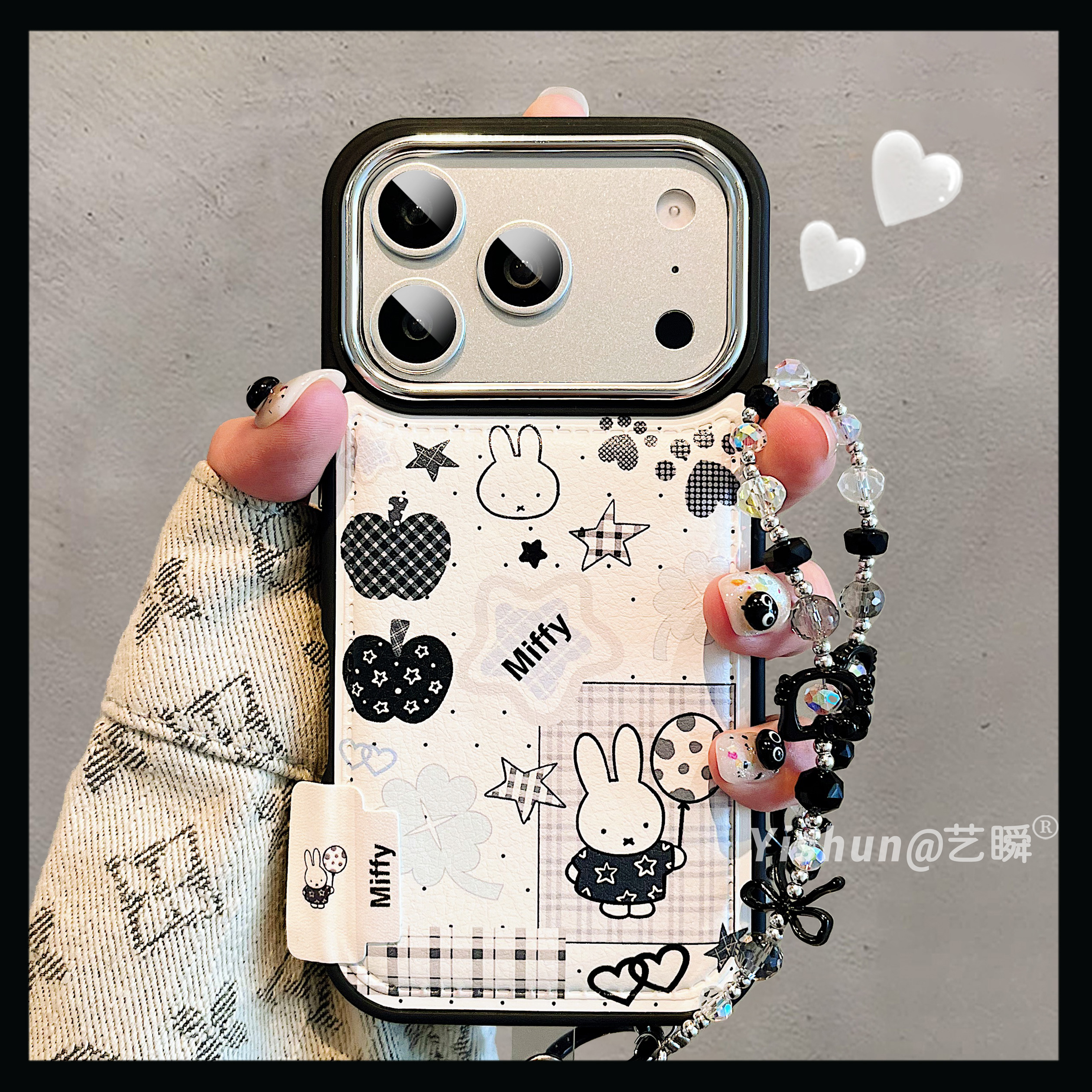 秋冬新款日系可爱黑白米菲兔适用iPhone17ProMax手机壳苹果16pro皮质鼓包ip14好看的15pro创意少女心13保护套