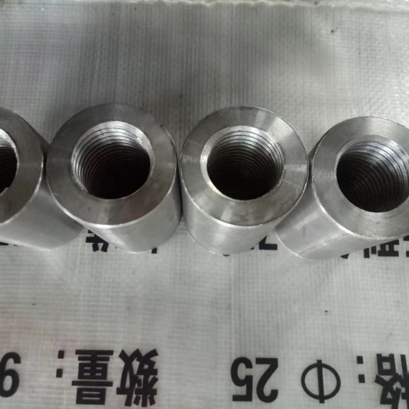 钢筋套筒连接套筒钢筋直螺纹连接套筒钢筋接头套管正丝套通