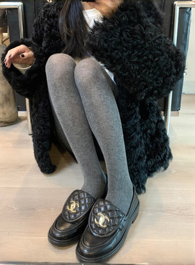 灰色连裤袜简直可以人手一条~秋冬氛围感bi备单品~轻松拿捏miu感