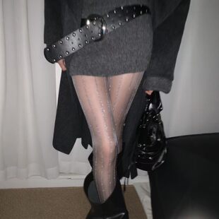 好显腿细的丝袜~.2026早春新款清透爆闪银线灰丝袜女性感辣妹出片