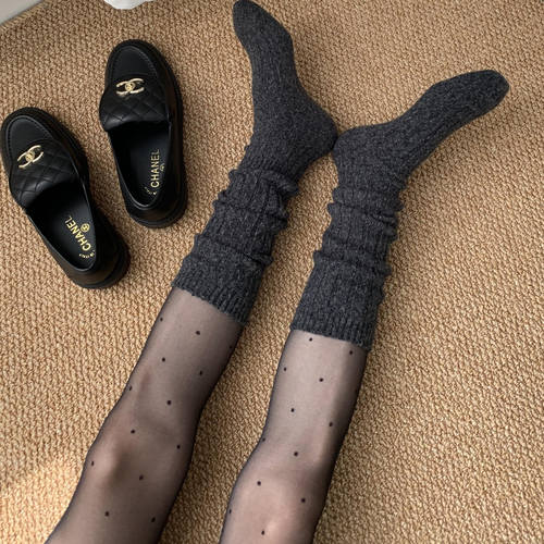 波点黑丝+深灰堆堆袜！永远喜欢