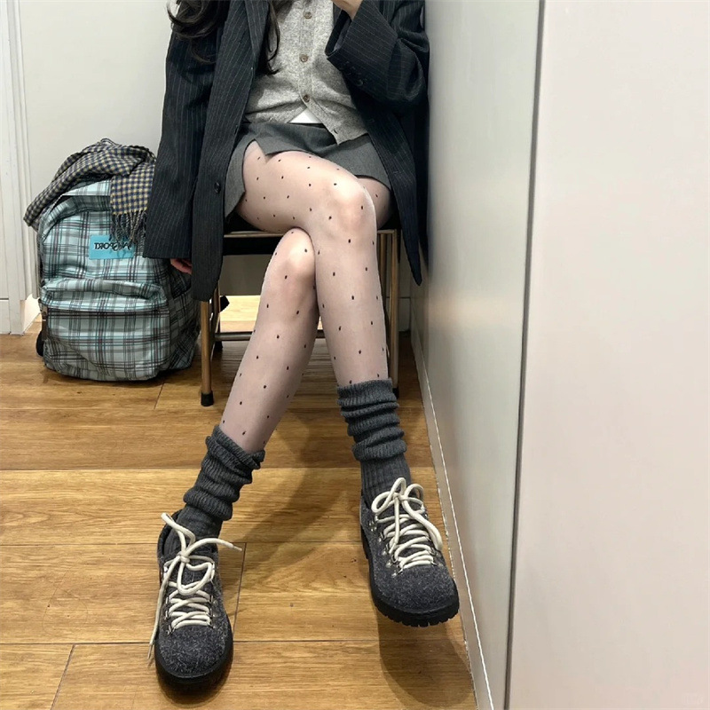 ” 冬日搭配神器“简约高级小腿及膝可堆堆随性风 小众百搭设计感