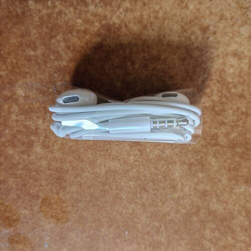 圆头华为AM115有线耳机荣耀Playv10 V20 X10 AM115耳机适用