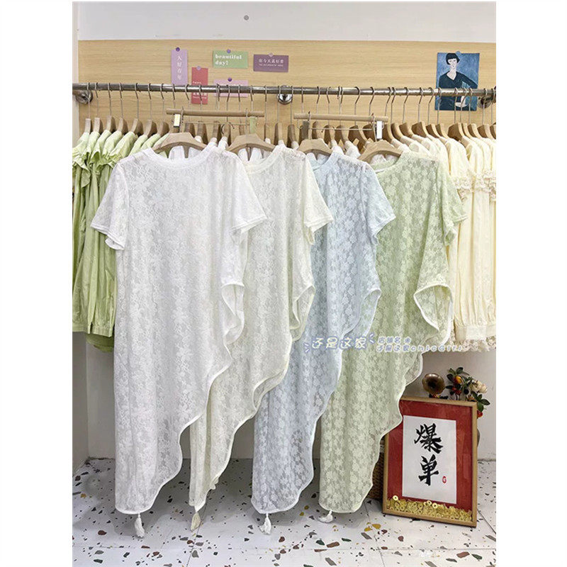 2026夏季新款森系不规则下摆蕾丝衫女宽松慵懒风叠穿短袖罩衫上衣