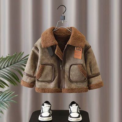 男童加绒外套秋冬2025新款冬季加厚帅气上衣儿童皮毛一体外套