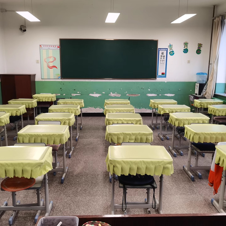妙鸳纺透明小学生课桌垫