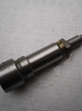 柴油机柱塞ZS1105 BF185A单缸齿条直臂Ф8.5直径柱塞配单缸机油泵