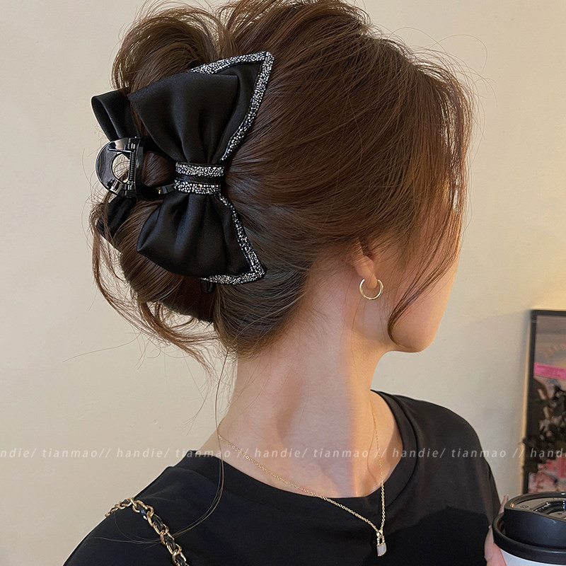 高级感发夹~黑色碎钻蝴蝶结抓夹