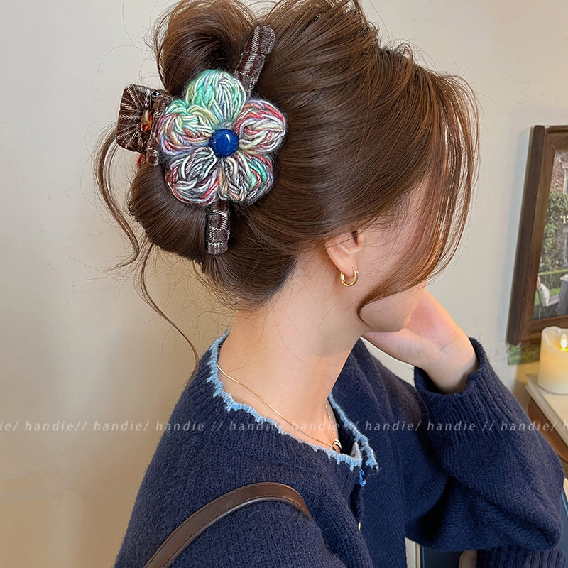 毛线花朵棕格纹抓夹女大号发量大鲨鱼夹2025新款发夹秋冬盘发头饰,饰品/流行首饰/时尚饰品新,发饰,淘宝优惠券,粉丝福利购,淘宝优惠卷