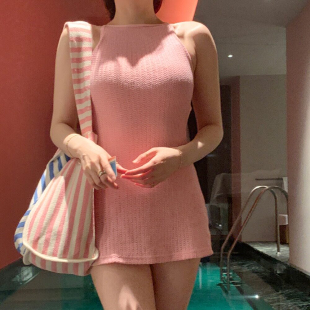 2026新款韩国复古针织纯色高级感纯欲小香风保守裙式游泳衣女泳装